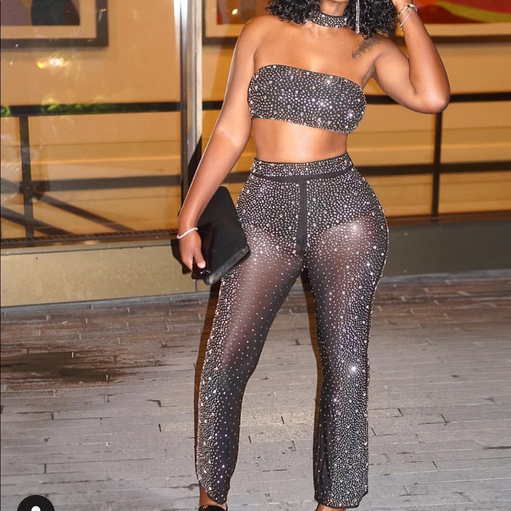 Rhinestone set.